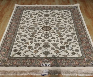 Jardins Hand Knotted Silk Carpet