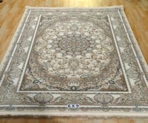 Perser Isfahan Premium Silk Hand Knotted Carpet